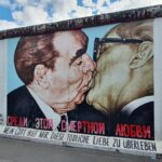 Obraz z galerii Muru Berlińskiego